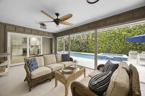 52 Pinehill Trail Tequesta FL 33469