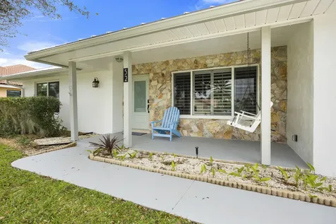 52 Pinehill Trail Tequesta FL 33469