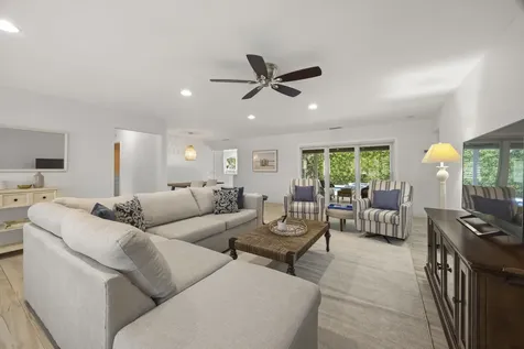 52 Pinehill Trail Tequesta FL 33469