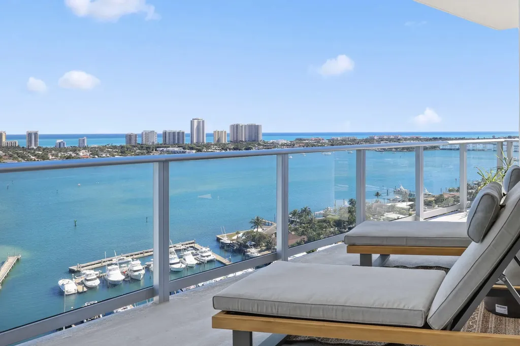 220 Lake Shore Drive Lake Park FL 33403