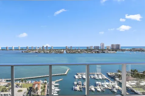 220 Lake Shore Drive Lake Park FL 33403