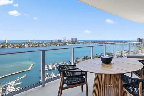 220 Lake Shore Drive Lake Park FL 33403