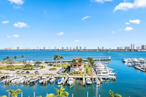 220 Lake Shore Drive Lake Park FL 33403