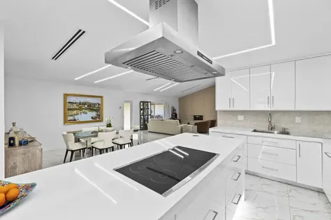 10603 Boca Woods Lane Boca Raton FL 33428