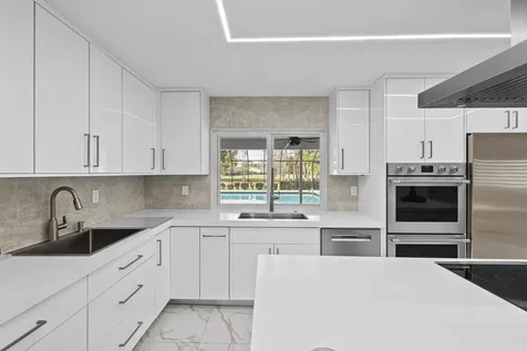 10603 Boca Woods Lane Boca Raton FL 33428