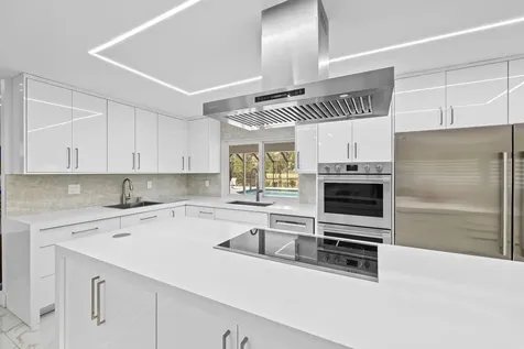 10603 Boca Woods Lane Boca Raton FL 33428