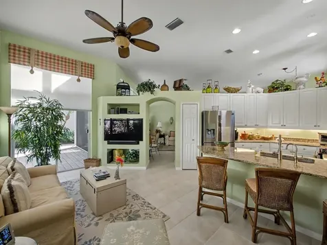 207 Sunset Bay Court Palm Beach Gardens FL 33418