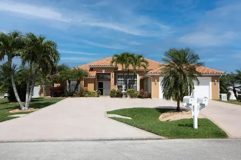 2725 Sw Somber Road Port Saint Lucie FL 34953