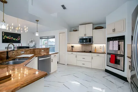 2725 Sw Somber Road Port Saint Lucie FL 34953