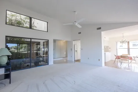 2835 Sw 6th Street Delray Beach FL 33445