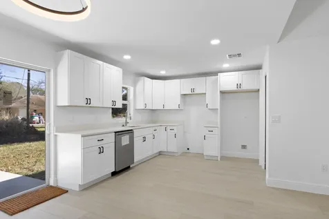 4556 49th Avenue Vero Beach FL 32967