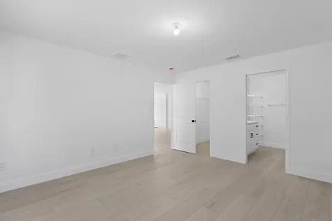 4556 49th Avenue Vero Beach FL 32967