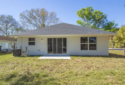 4556 49th Avenue Vero Beach FL 32967