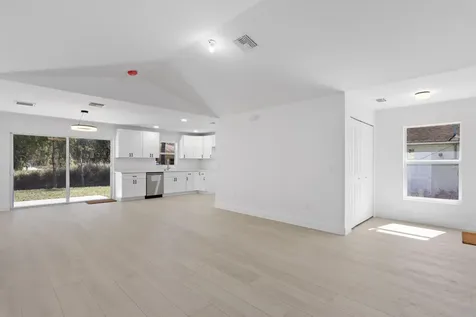 4556 49th Avenue Vero Beach FL 32967