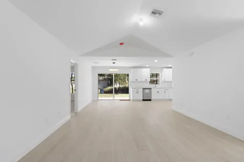 4556 49th Avenue Vero Beach FL 32967