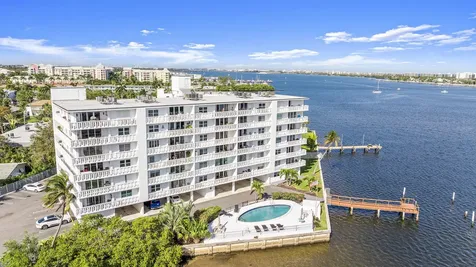 231 E Lantana Road Lantana FL 33462