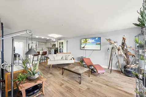 231 E Lantana Road Lantana FL 33462