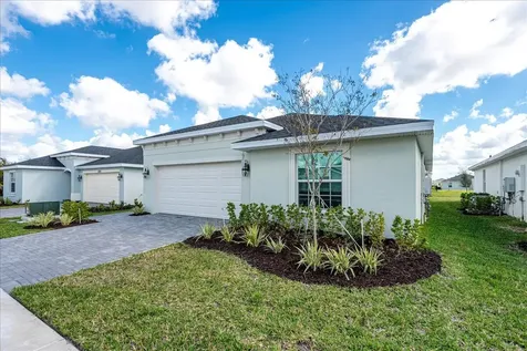 6331 Nw Windwood Way Port Saint Lucie FL 34987