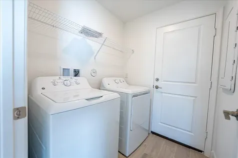 6331 Nw Windwood Way Port Saint Lucie FL 34987