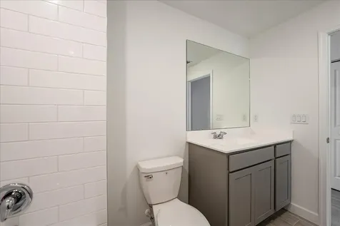 6331 Nw Windwood Way Port Saint Lucie FL 34987