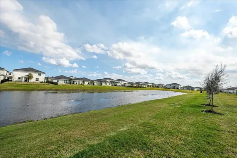 6331 Nw Windwood Way Port Saint Lucie FL 34987