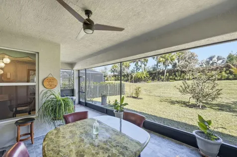 11917 Sw Seahorse Springs Terrace Port Saint Lucie FL 34987