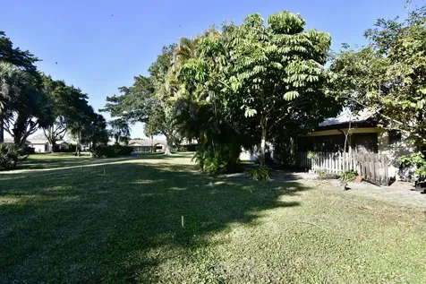 18101 Grove Avenue Boca Raton FL 33498