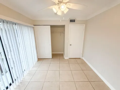 1827 N Congress Avenue West Palm Beach FL 33401