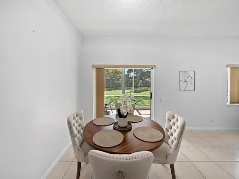 4866 SW 32nd Terrace Dania Beach FL 33312