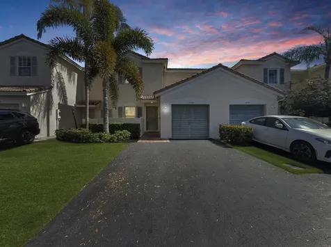4866 SW 32nd Terrace Dania Beach FL 33312