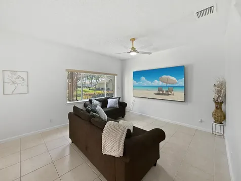 4866 SW 32nd Terrace Dania Beach FL 33312