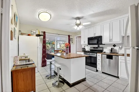 4875 Poseidon Place Lake Worth FL 33463