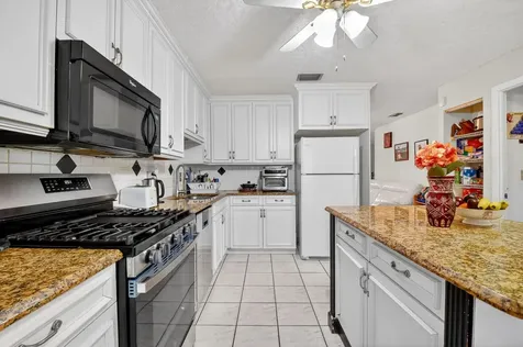 4875 Poseidon Place Lake Worth FL 33463