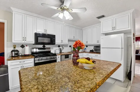 4875 Poseidon Place Lake Worth FL 33463