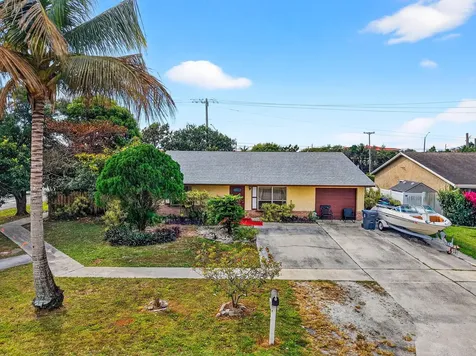 4875 Poseidon Place Lake Worth FL 33463