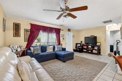 4875 Poseidon Place Lake Worth FL 33463