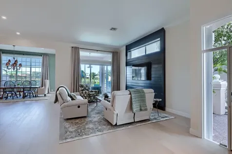60 Green Point Circle Palm Beach Gardens FL 33418