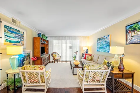 800 E Camino Real Boca Raton FL 33432
