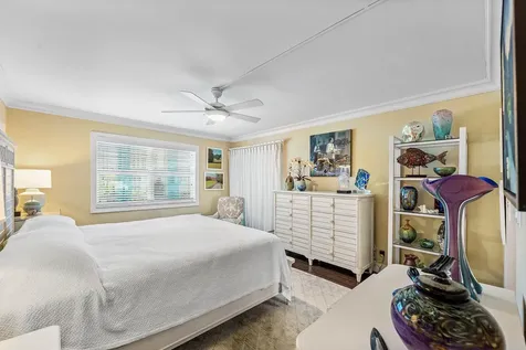 800 E Camino Real Boca Raton FL 33432
