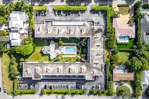 800 E Camino Real Boca Raton FL 33432