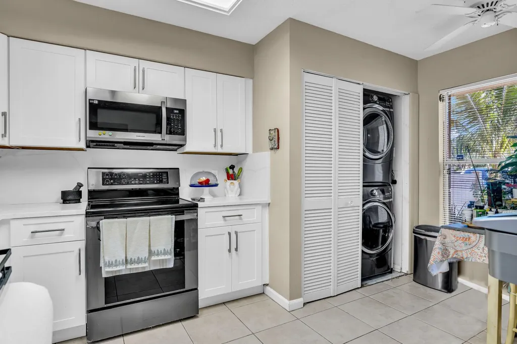 14527 Bonaire Boulevard Delray Beach FL 33446