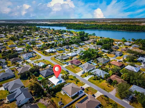 3283 Sw Crumpacker Street Port Saint Lucie FL 34953