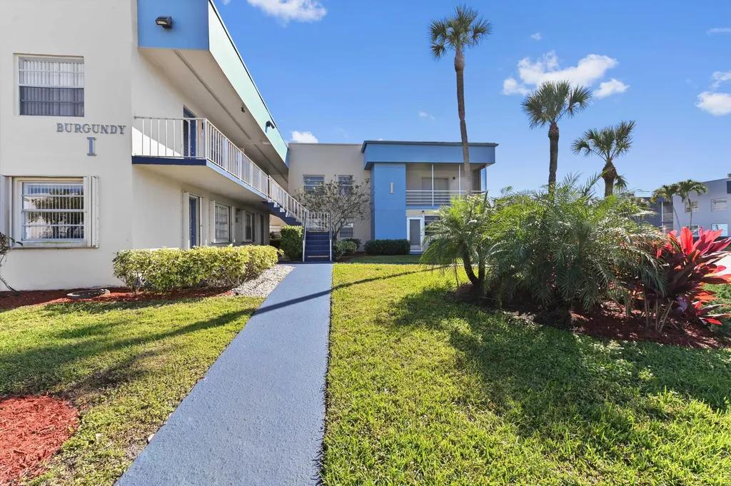420 Burgundy I Delray Beach FL 33484