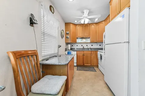 420 Burgundy I Delray Beach FL 33484