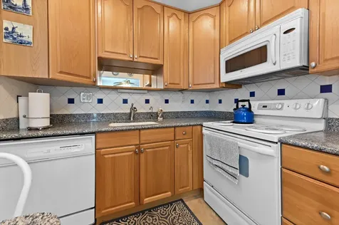 420 Burgundy I Delray Beach FL 33484