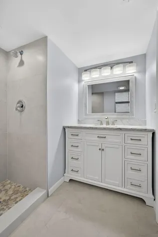 3590 Via Poinciana Lake Worth FL 33467