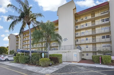 3590 Via Poinciana Lake Worth FL 33467