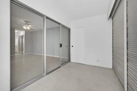 3590 Via Poinciana Lake Worth FL 33467