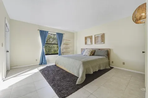 890 N Federal Highway Lantana FL 33462