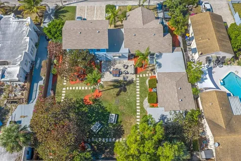 812 S N Street Lake Worth Beach FL 33460